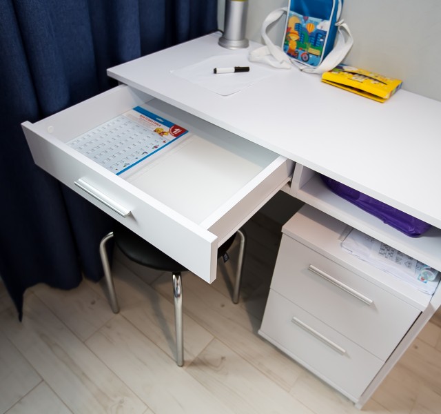 Письмовий стіл Смарт 1 Mini